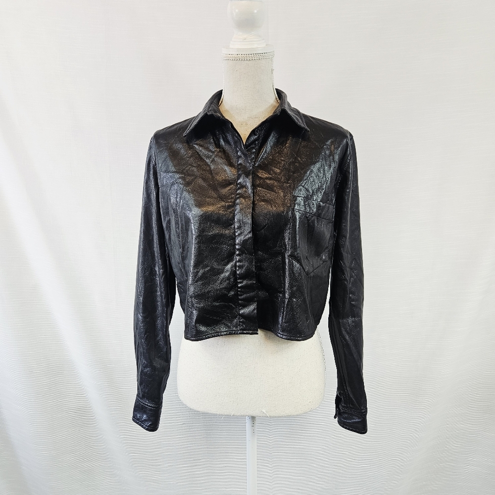 Good American Faux Leather Cropped Buttondown Shirt size Small - Picture 7 of 14